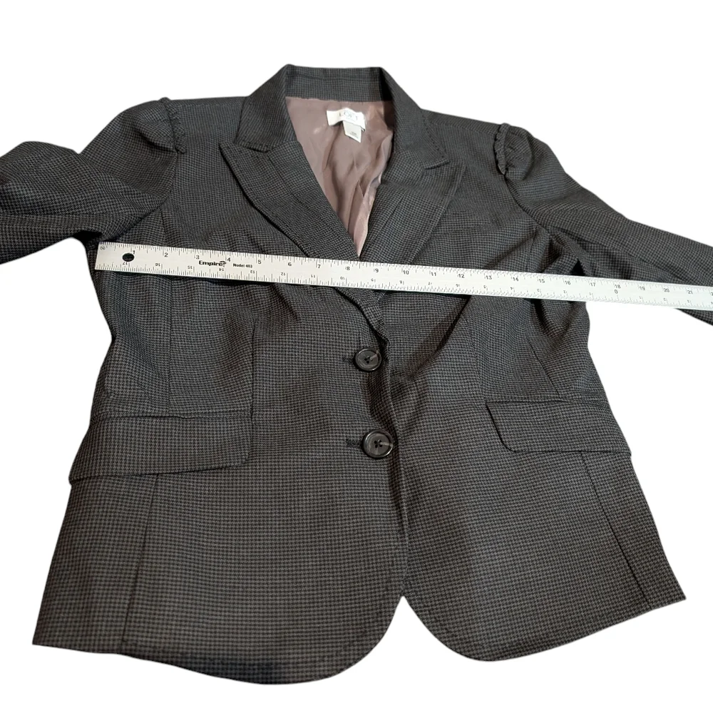 LOFT Gray Blazer with Notched Lapels and Ruffled Shoulders Women's 10 Petite - Picture 9 of 9